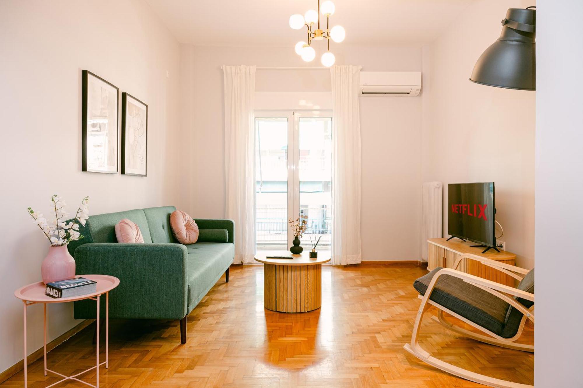 Quiet Home In Katehaki Metro. Atenas Exterior foto